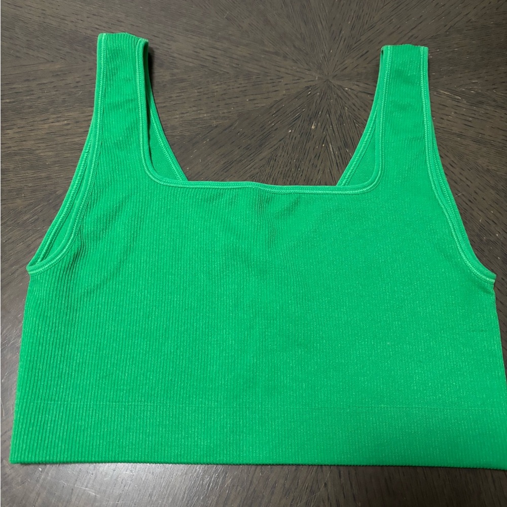 4 sports bras - all XS - Picture 10 of 13